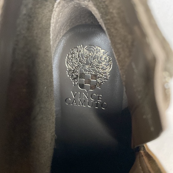 NWT Vince Camuto Amtinda square toe boots size 9.5 - Picture 7 of 8